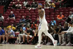5 Sixers thoughts: Emptying the notebook from Las Vegas on Johni Broome, Judah Mintz, Justin Edwards and more